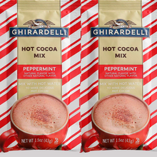 Load image into Gallery viewer, 11 oz Mug Peppermint Cocoa Flavored Mug Set
